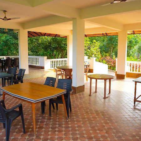 Hotel Bana The Wild Waters Muduvādi Exterior foto